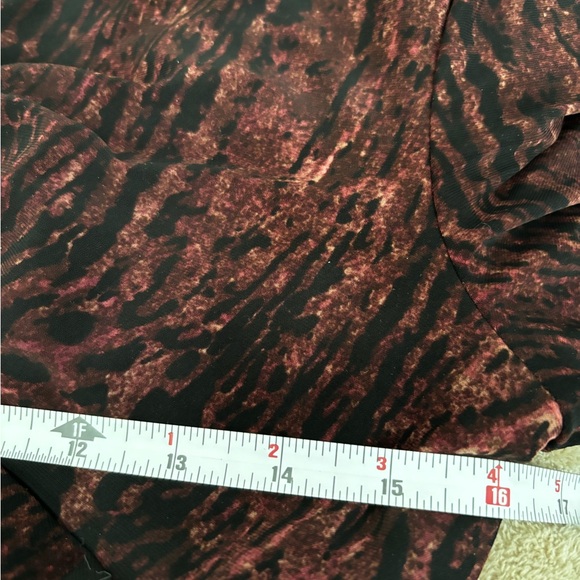 NWOT LAUREN RALPH LAUREN V NECK WRAP STYLE LONG SLEEVE BLACK/WINE DRESS SZ. 8 - Picture 11 of 13